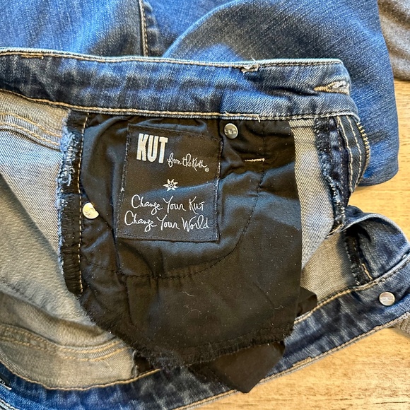 Kut from the Kloth Jeans - Picture 8 of 9